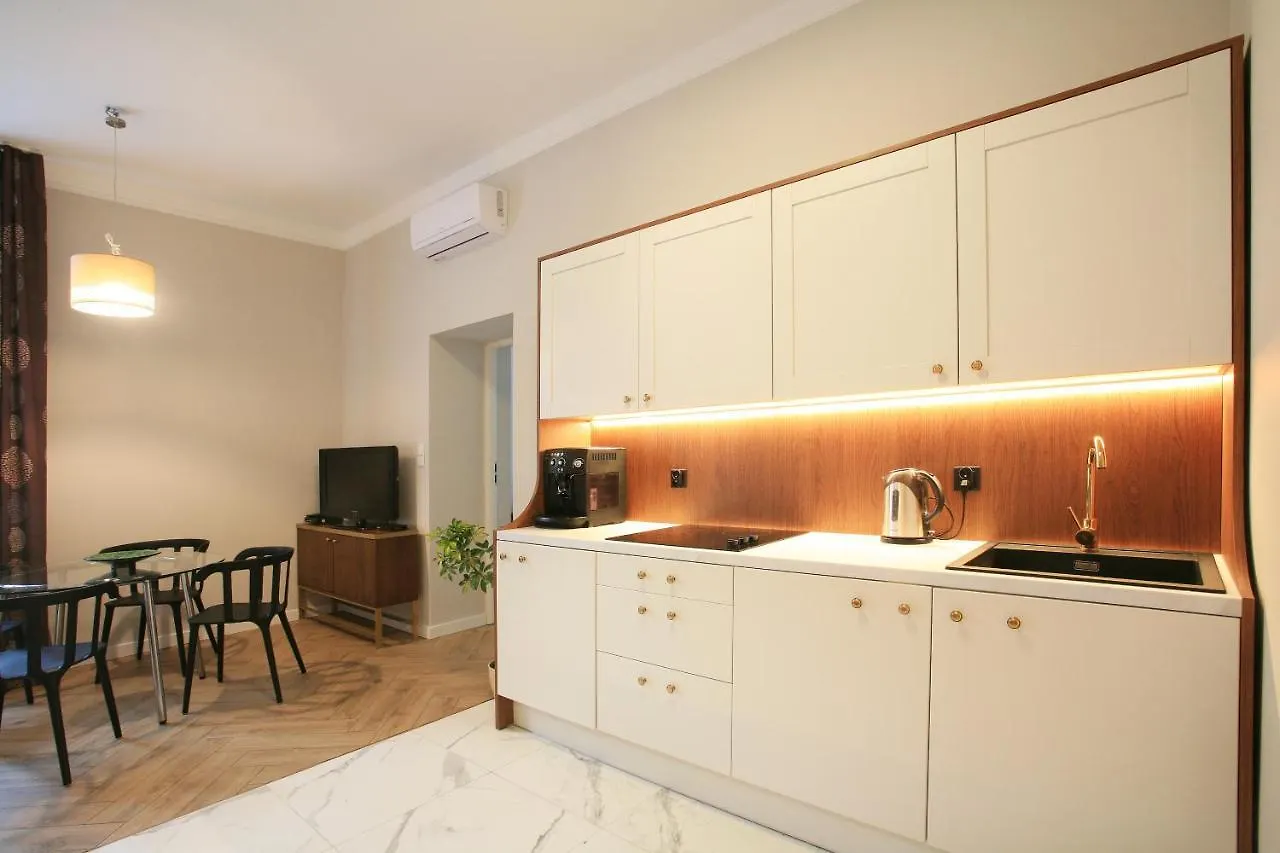 Faust Apartments In The Heart Of Kazimierz By Mint Apartment Krakau Polen